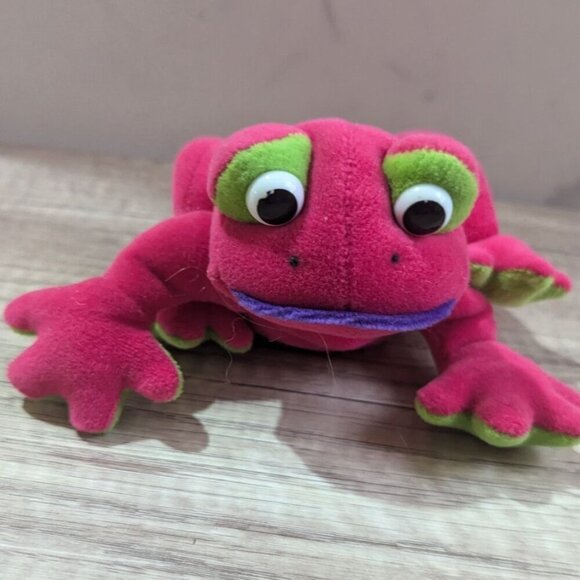 GMA Access Inc. Pink & Green Frog Plush Toy 8" stuffed animal - Picture 1 of 6
